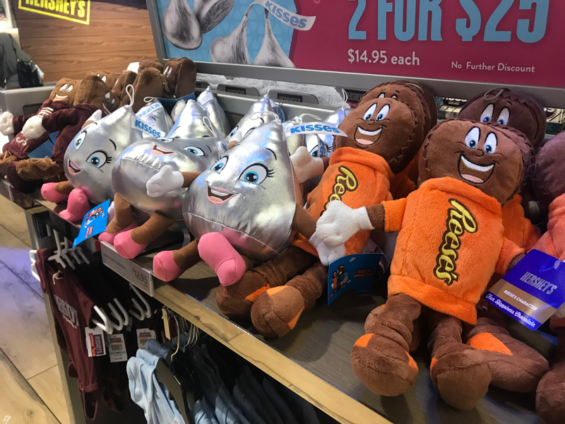 Illustration for article titled I Took a Joyless Trip To the Hershey's Store In Times Square and Then Left New York